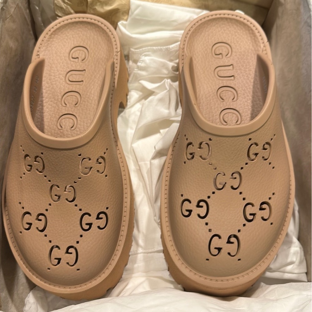 Gucci platform Clogs